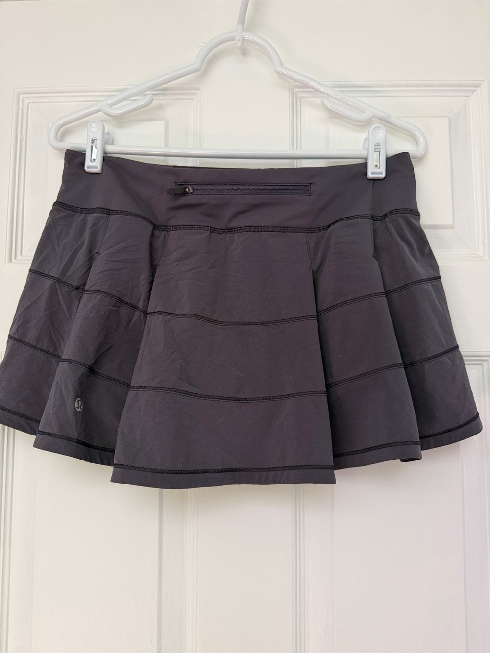 Lululemon Pace Rival Athletic tennis/running skort in Size 8 Reg Charcoal Gray - Picture 3 of 7